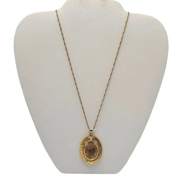 PPC Rose Floral Oval Shape Pendant Chain Necklace Spring Ring Clasp Gold Filled - Picture 1 of 7